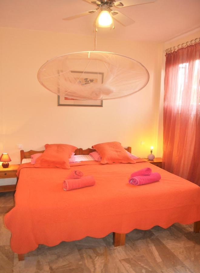 Lemoni Apartments Пелекас Экстерьер фото
