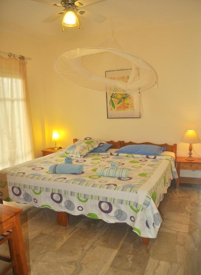 Lemoni Apartments Пелекас Экстерьер фото