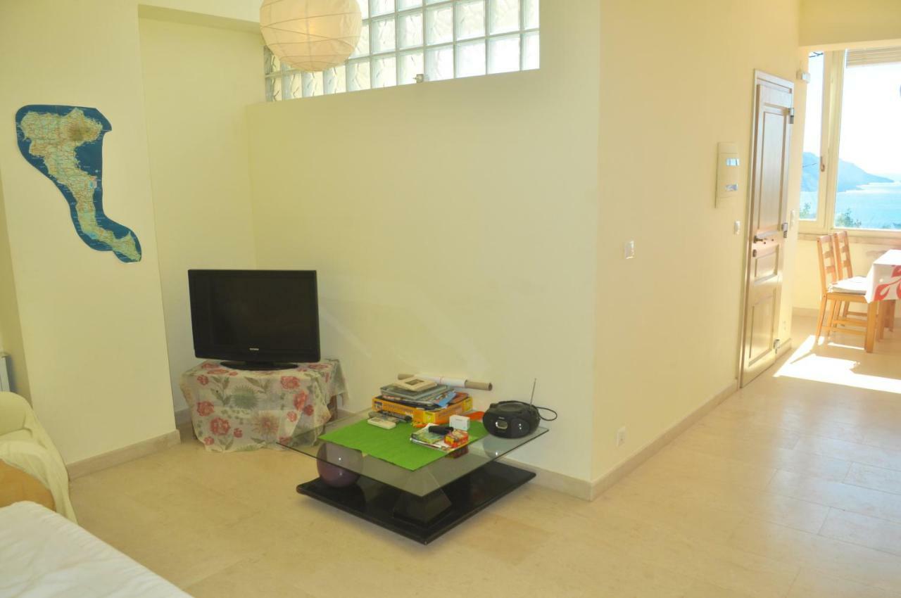 Lemoni Apartments Пелекас Экстерьер фото