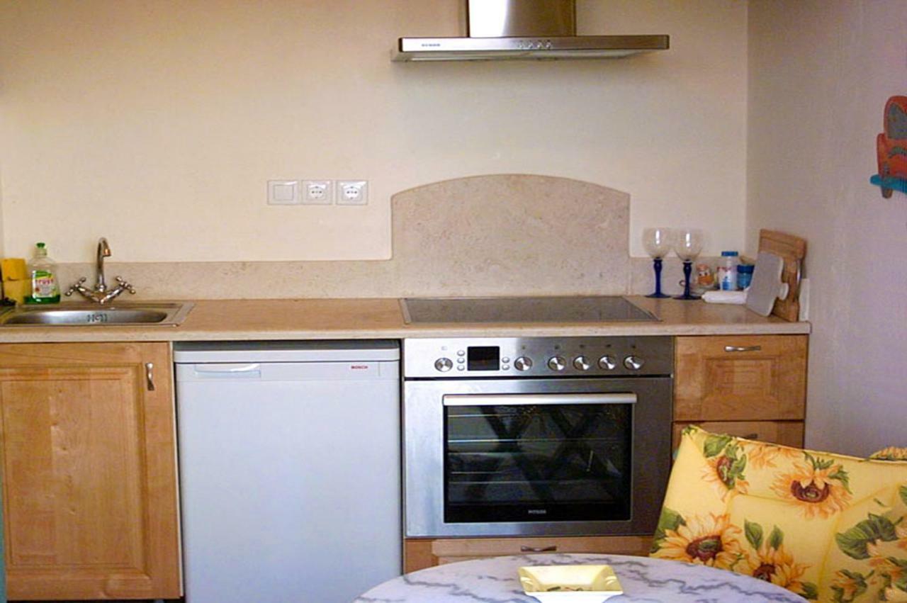 Lemoni Apartments Пелекас Экстерьер фото
