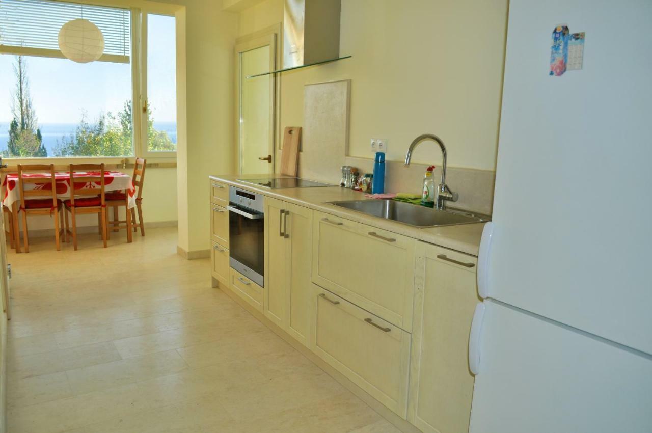 Lemoni Apartments Пелекас Экстерьер фото